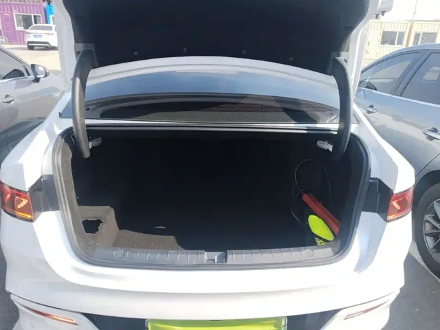 BYD Qin PLUS — Фото автомобиля 18