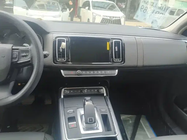 Citroen C6 — Фото автомобиля 12