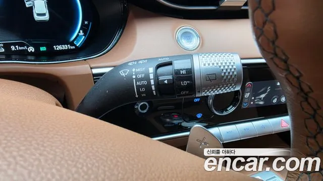 Genesis GV70 — Фото автомобиля 29