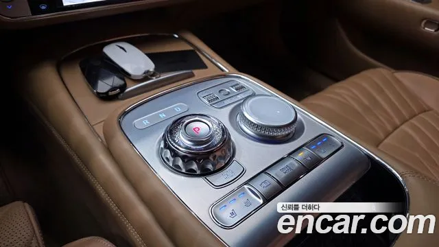 Genesis G90 Бензин 3.5 турбо AWD — Фото автомобиля 9