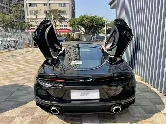 McLaren GT — Фото автомобиля 2