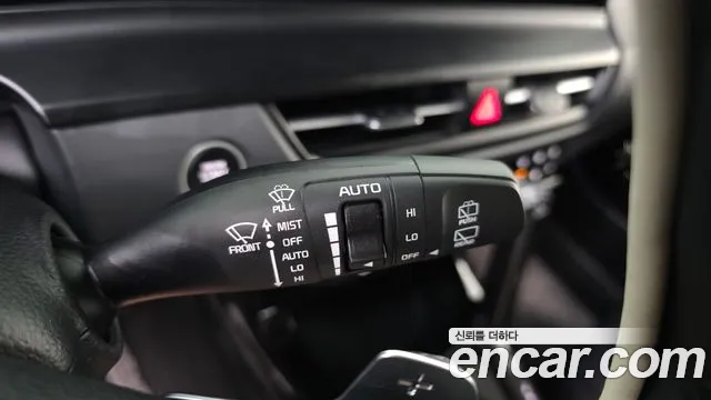 Kia Seltos Новый Seltos Бензин 2.0 4WD — Фото автомобиля 28