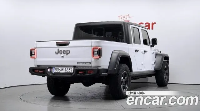 Jeep Gladiator JT — Фото автомобиля 2