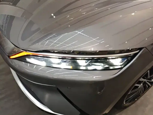 BYD Han — Фото автомобиля 23