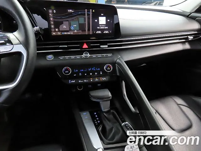 Hyundai Avante CN7 — Фото автомобиля 14