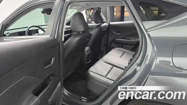Hyundai Kona — Фото автомобиля 11