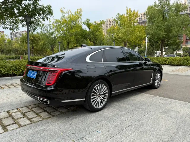 Hongqi H9 — Фото автомобиля 6