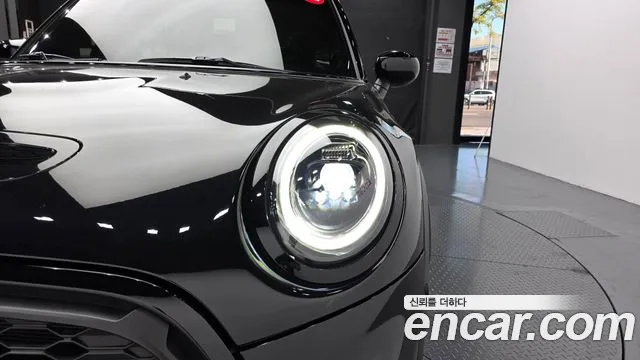 MINI Cooper Convertible — Фото автомобиля 7