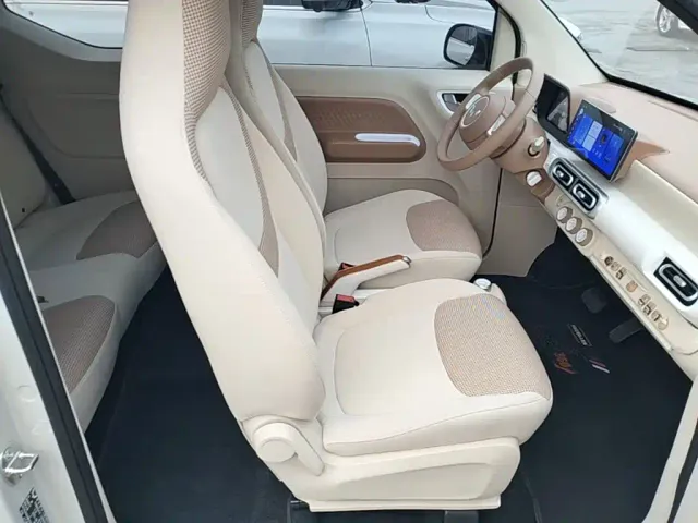 Wuling Hongguang Mini EV — Фото автомобиля 24