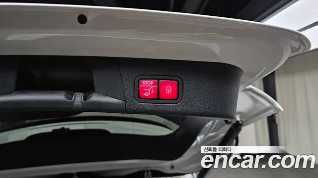 Mercedes-Benz GLB-Class — Фото автомобиля 23