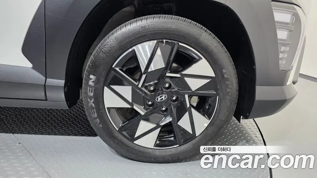 Hyundai Kona SX2 — Фото автомобиля 5