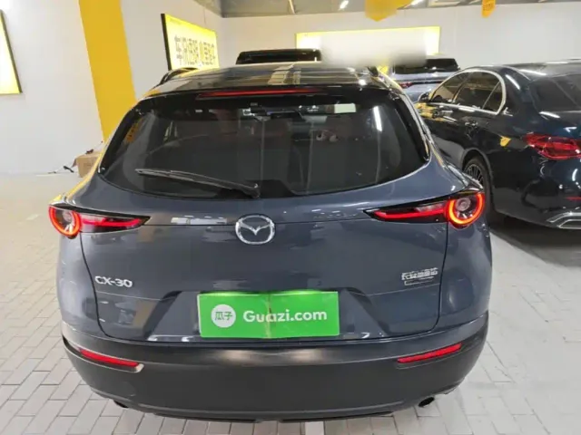 Mazda CX-30 — Фото автомобиля 5