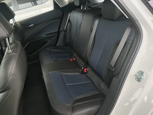 Buick Velite 6 — Фото автомобиля 16