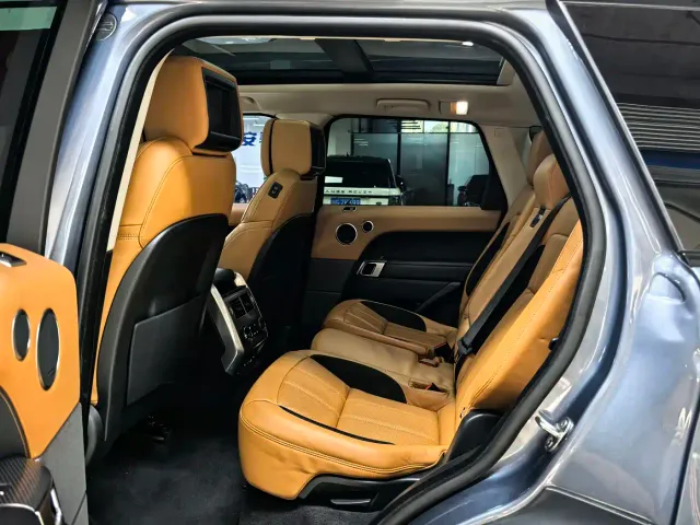 Land Rover Range Rover Sport — Фото автомобиля 8