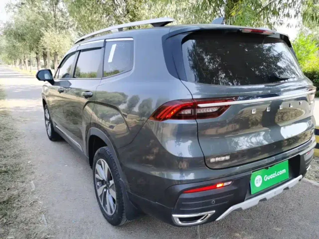 Geely Haoyue — Фото автомобиля 4