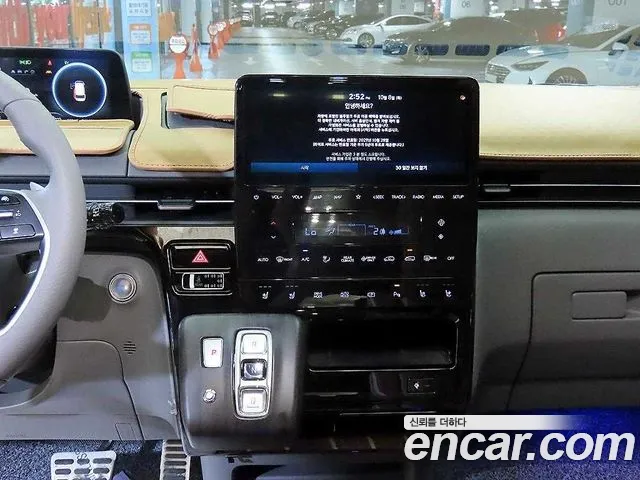 Hyundai Staria — Фото автомобиля 13