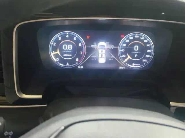 GAC Trumpchi M8 — Фото автомобиля 14