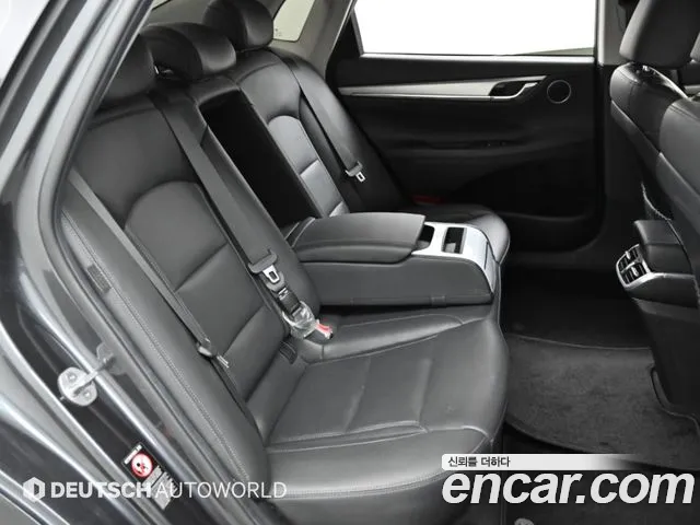 Hyundai Grandeur New — Фото автомобиля 12