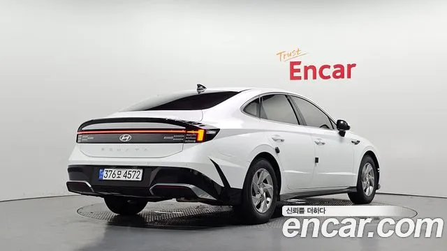 Hyundai Sonata Sonata Edge(DN8) 2.0 LPG(Для проката) — Фото автомобиля 2