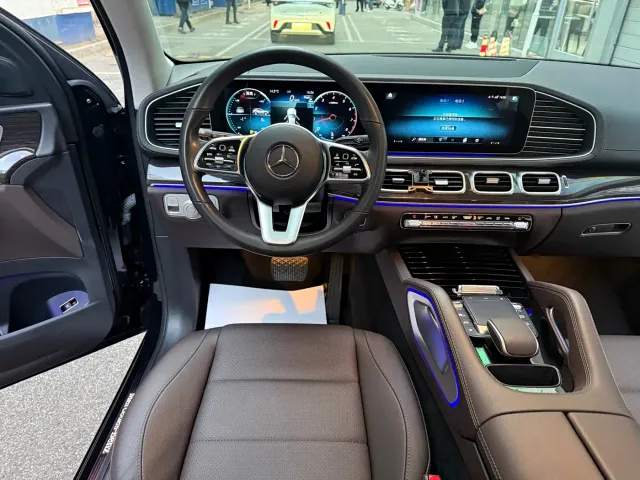 Mercedes-Benz GLE-Class — Фото автомобиля 14