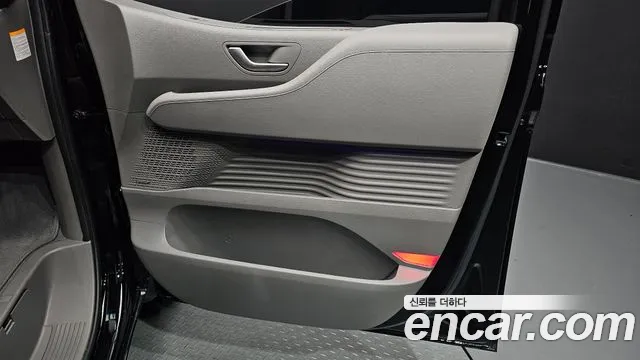 Hyundai Staria — Фото автомобиля 14