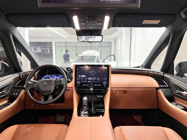 Toyota Vellfire — Фото автомобиля 5