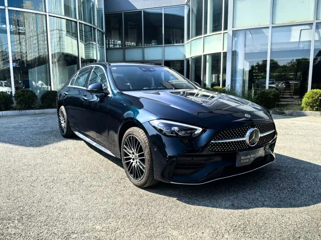 Mercedes-Benz C-Class — Фото автомобиля 3