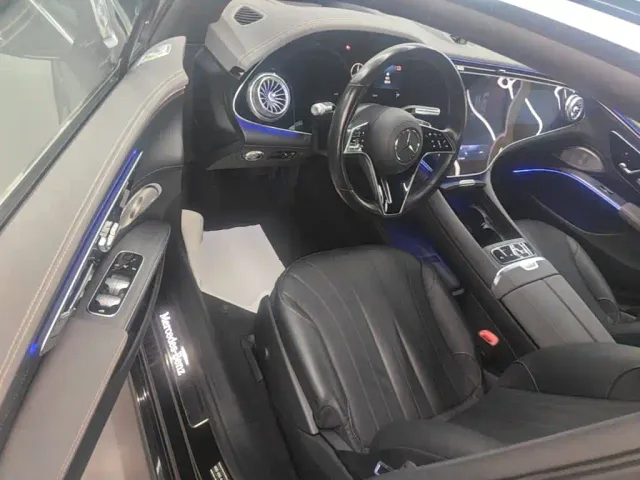 Mercedes-Benz EQS — Фото автомобиля 15