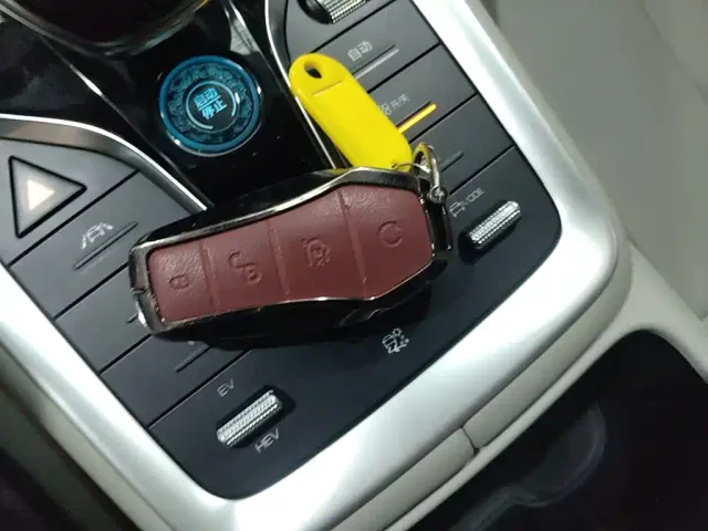 BYD Song Pro — Фото автомобиля 8