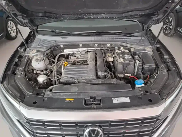Volkswagen Passat — Фото автомобиля 19