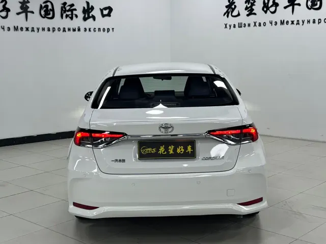 Toyota Corolla — Фото автомобиля 6
