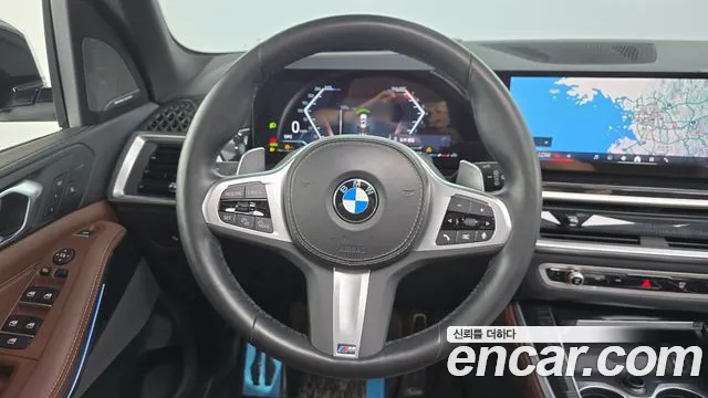 BMW X5 xDrive 40i M Sport — Фото автомобиля 14