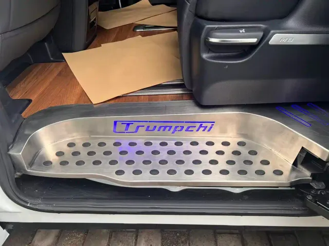 GAC Trumpchi M8 — Фото автомобиля 13