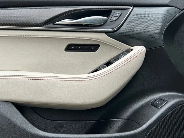 Cadillac CT5 — Фото автомобиля 23