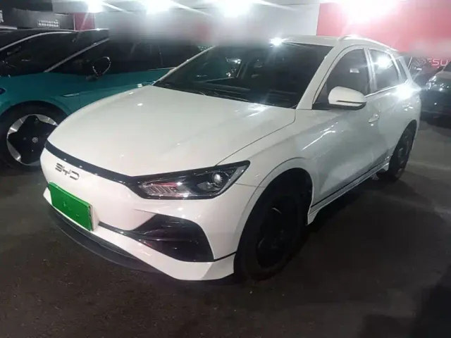 Фотография автомобиля — BYD e2