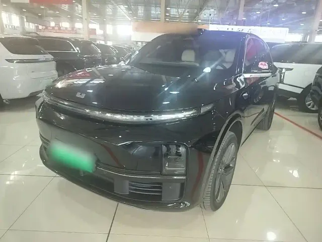 Фотография автомобиля — Li Auto L7
