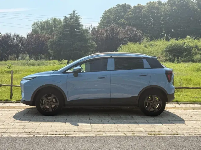 Geely Geometry E Firefly — Фото автомобиля 3