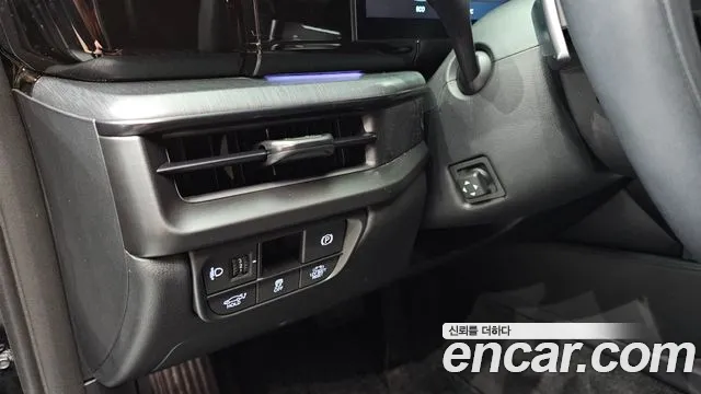 Hyundai Grandeur GN7 — Фото автомобиля 27