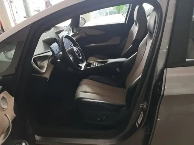 BYD Dolphin — Фото автомобиля 14