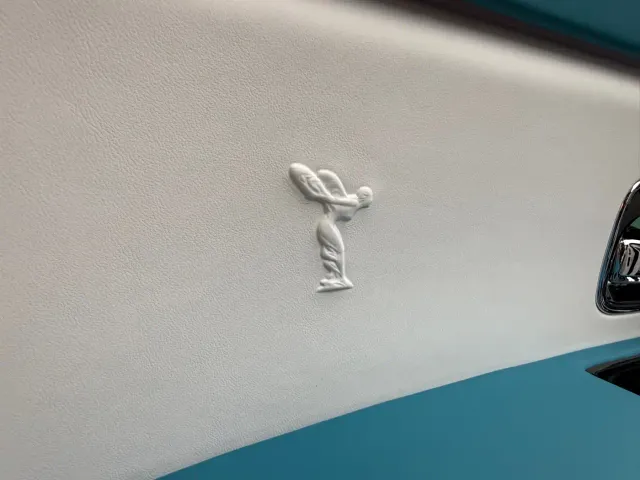 Rolls-Royce Cullinan — Фото автомобиля 18