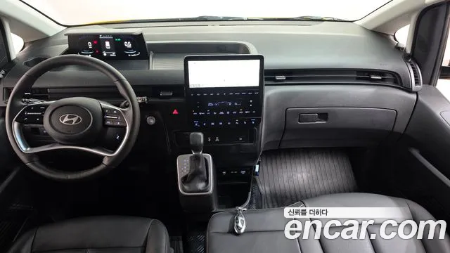Hyundai Staria — Фото автомобиля 7