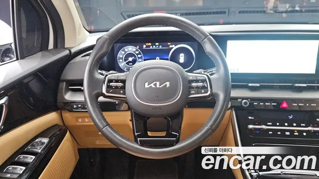 Kia Carnival Generation 4 — Фото автомобиля 19