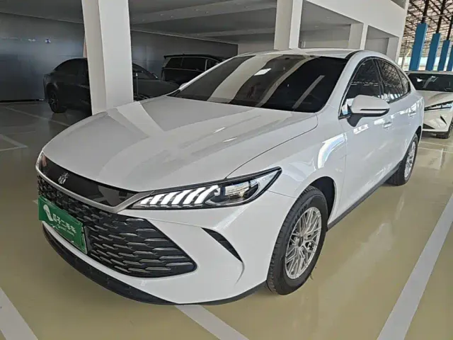 Фотография автомобиля — BYD Qin PLUS