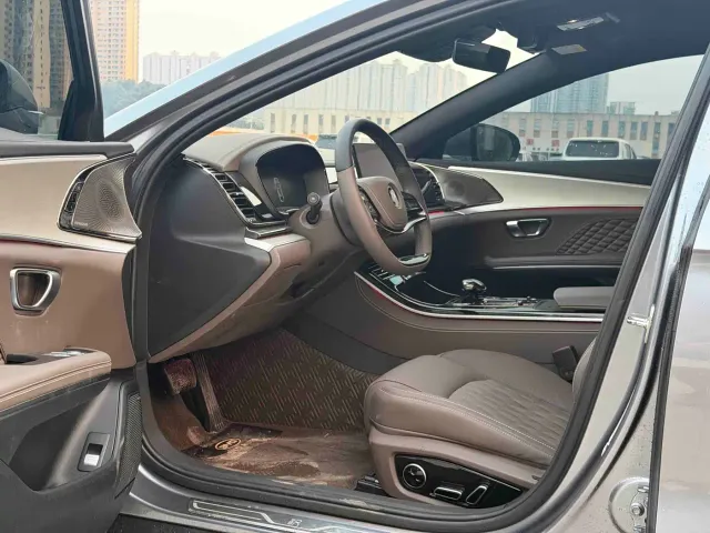 BYD Han — Фото автомобиля 9
