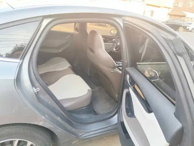 BYD Qin PLUS — Фото автомобиля 11