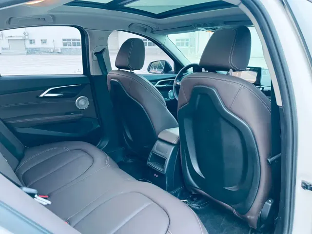 BMW 1 Series — Фото автомобиля 13