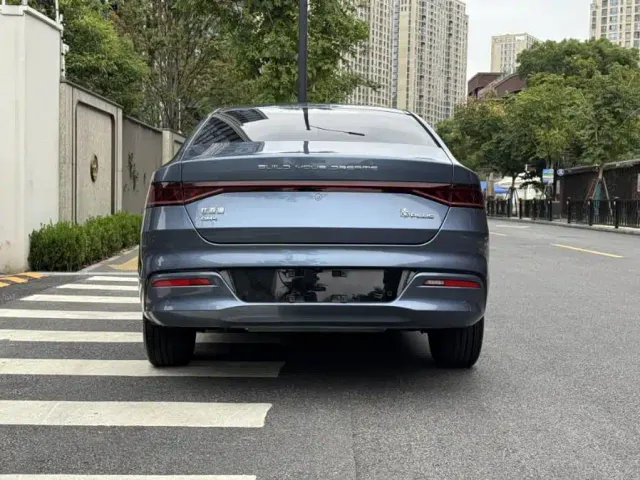 BYD Qin PLUS — Фото автомобиля 13