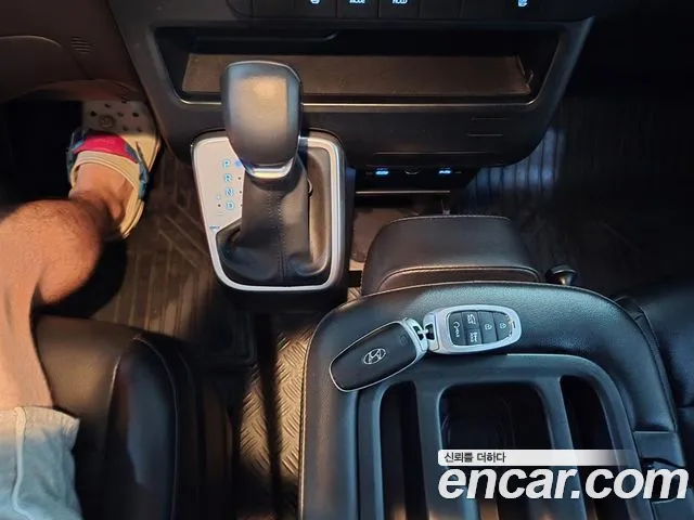 Hyundai Staria — Фото автомобиля 14