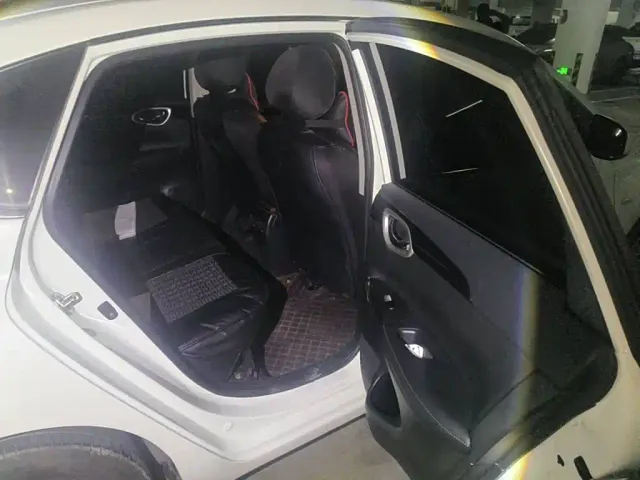 Nissan Sylphy — Фото автомобиля 11