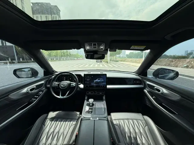 GAC Trumpchi GS8 — Фото автомобиля 5